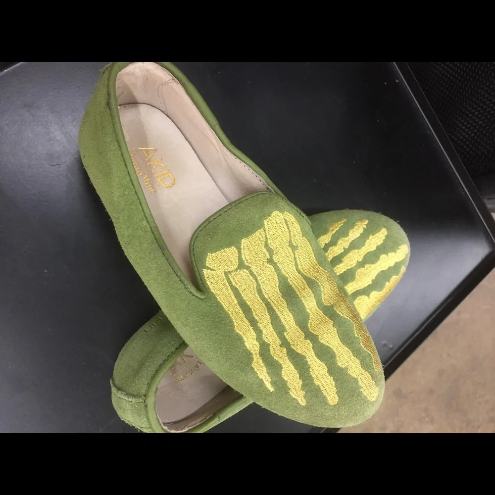 🎃 AKID + Anthro GreenGold Suede Loafer Size Child 13 Unisex Halloween Costum…